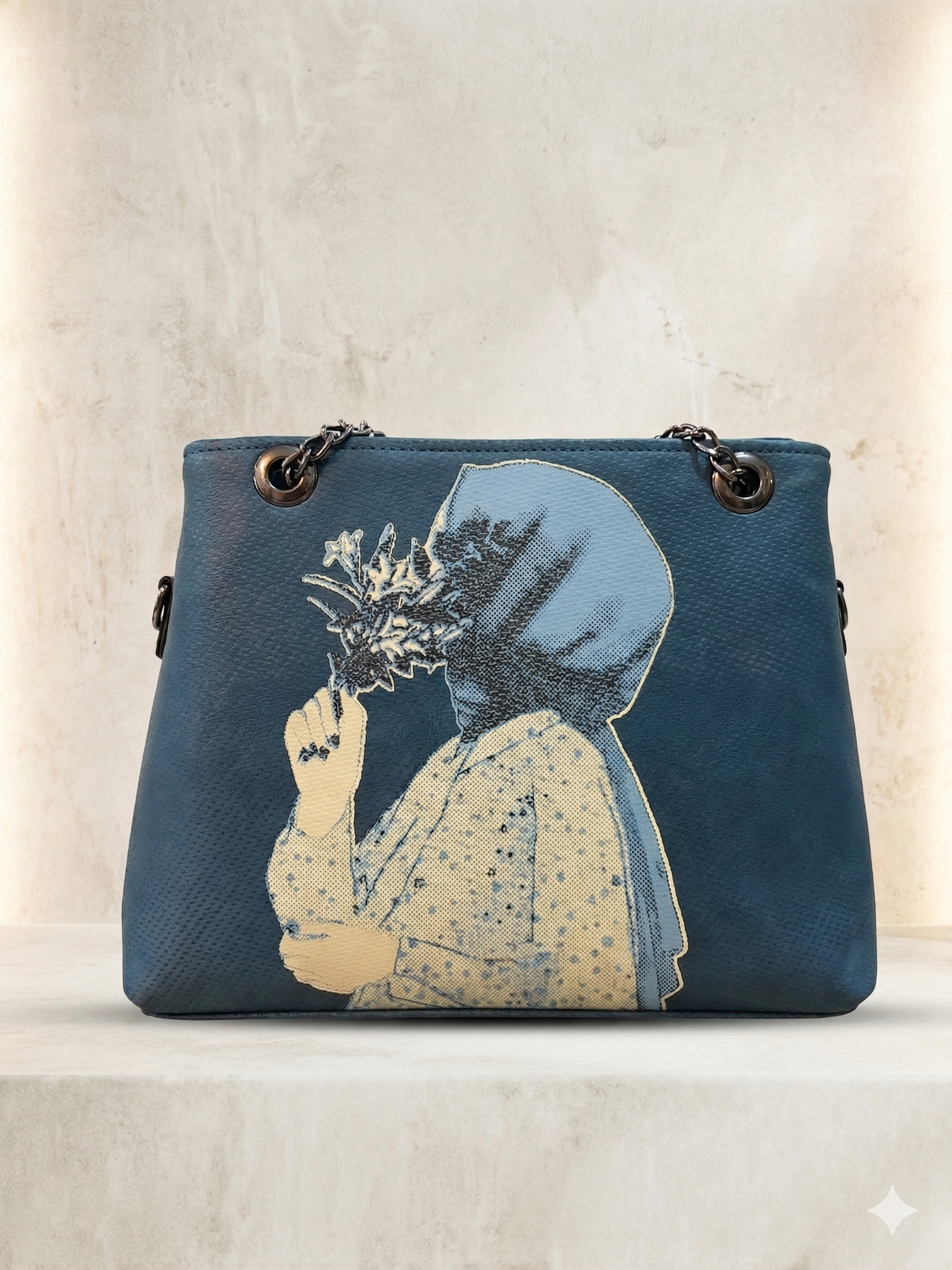 Artistic Chic Shoulder Bag